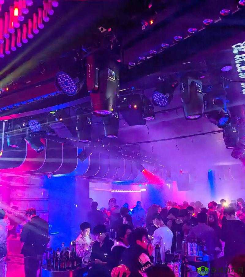 酒吧里 DJ 给我避孕套是什么意思 背后隐藏何种深意